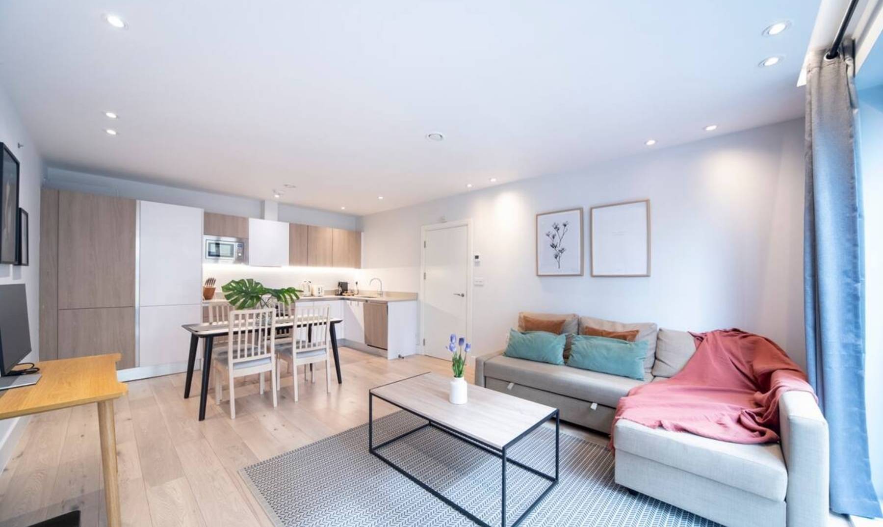 Lovely 1BR - 3 Stops to Big Ben - Zone 1 London