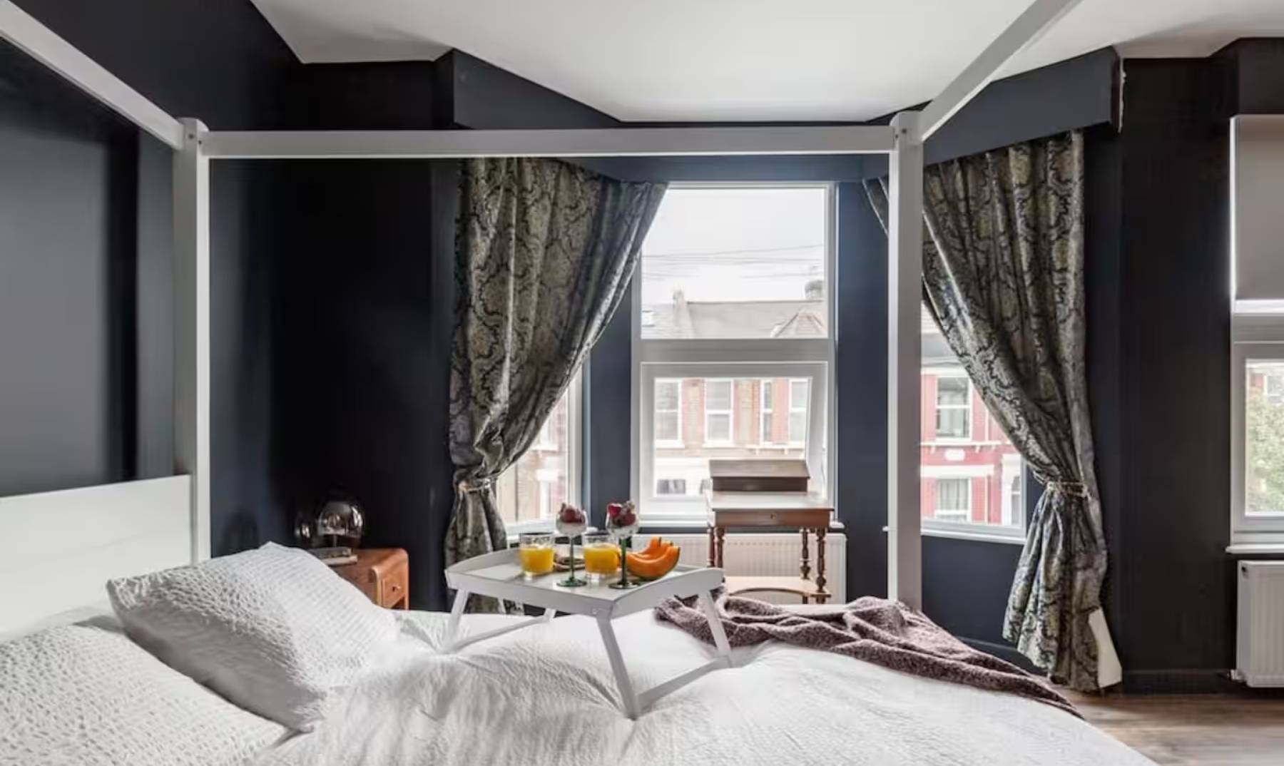 Magnificent House - Up To 22 Guests